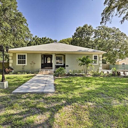 Tampa Oasis With Pool About 7 Mi To Busch Gardens! Villa Bagian luar foto