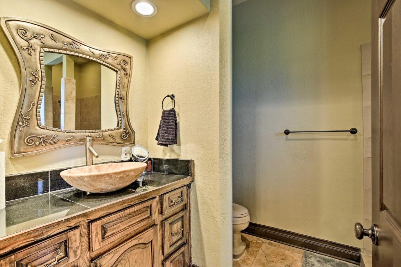 Tampa Oasis With Pool About 7 Mi To Busch Gardens! Villa Bagian luar foto